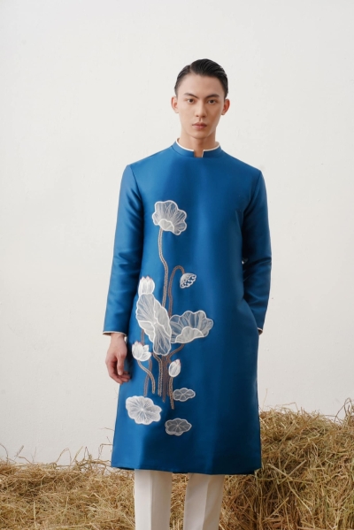 Áo dài cách tân nam họa tiết hoa sen thêu