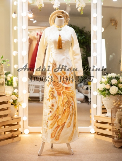 Áo dài cặp đôi nam nữ họa tiết chim công vẽ tay
