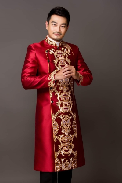 Áo dài cách tân nam màu đỏ đô họa tiết vẽ tay cao cấp