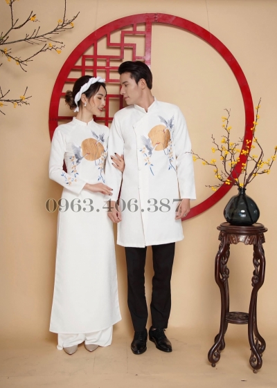 Áo dài cặp đôi nam nữ màu trắng họa tiết thêu tay