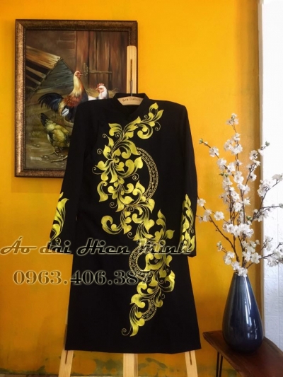 Áo dài nam cách tân đẹp - áo dài nam cách tân màu đen sang trọng