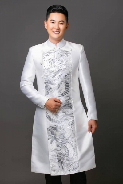 ÁO DÀI CÁCH TÂN NAM HỌA TIẾT RỒNG VẼ TAY CAO CẤP